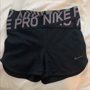 Nike Pro Intertwist Shorts